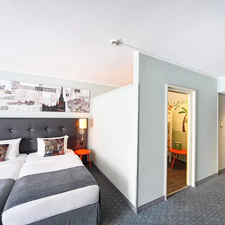Hotel By Ihg Lübeck