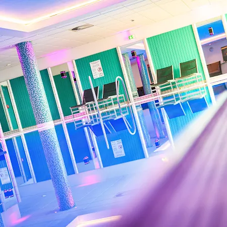 Hotel By Ihg Lübeck