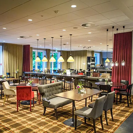 Hotel By Ihg 4*